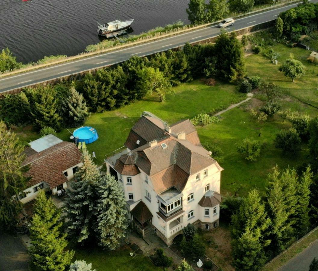 Villa Federer Dolni Zalezly ภายนอก รูปภาพ